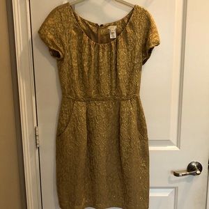 J Crew size 0 cocktail dress. Beautiful gold brocade. Worn twice.